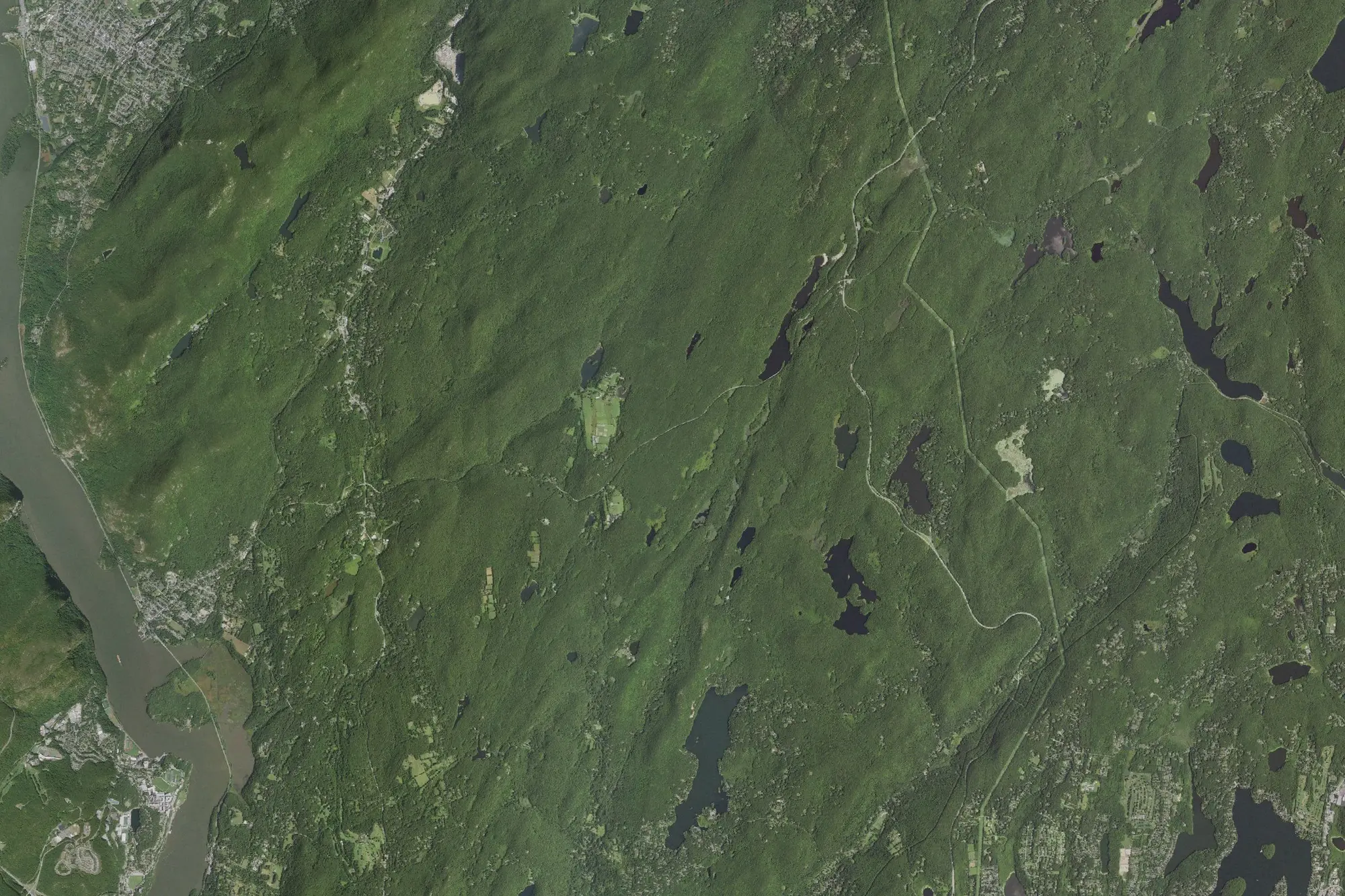 Aerial view of Clarence Fahnestock Memorial State Park