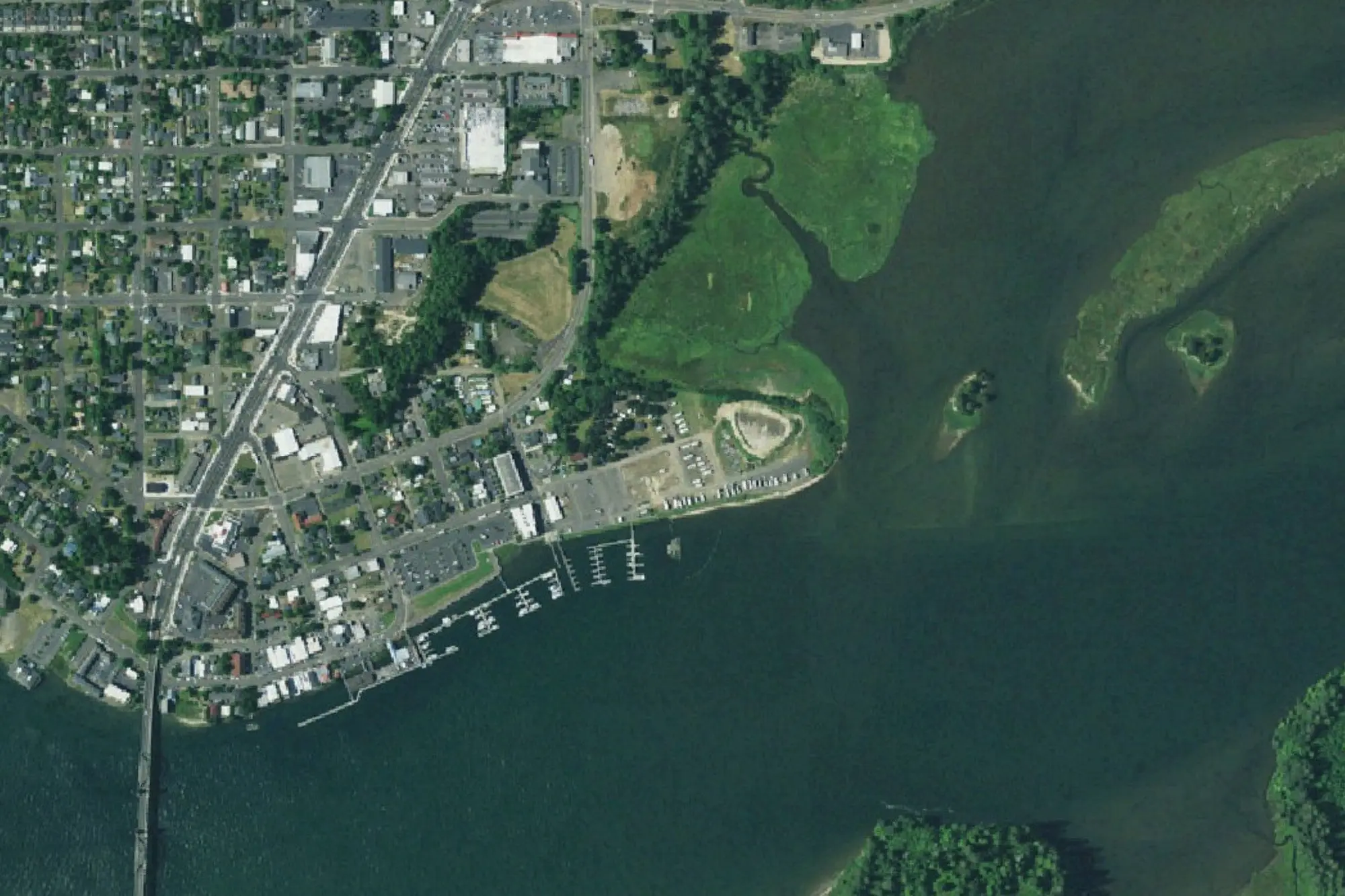 Aerial view of Port Of Siuslaw Campground And Marina