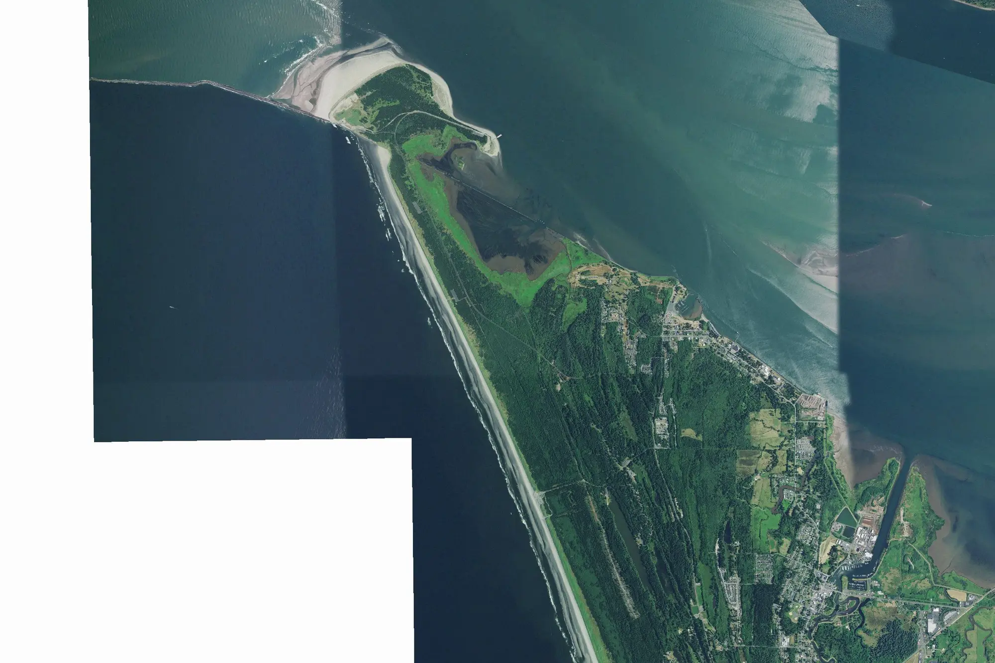 Aerial view of Fort Stevens State Park