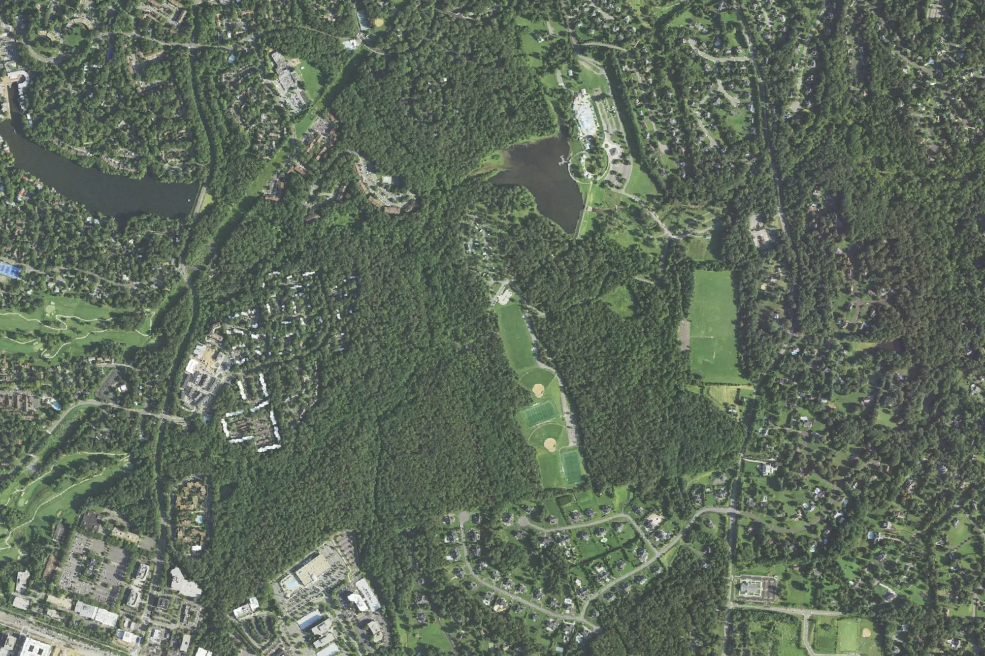 Aerial view of Lake Fairfax Park