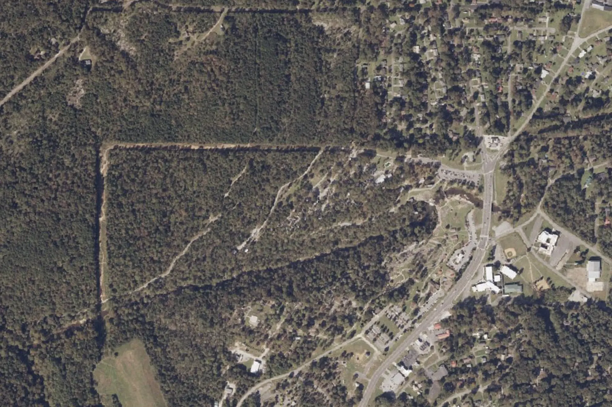 Aerial view of Noccalula Falls Campground