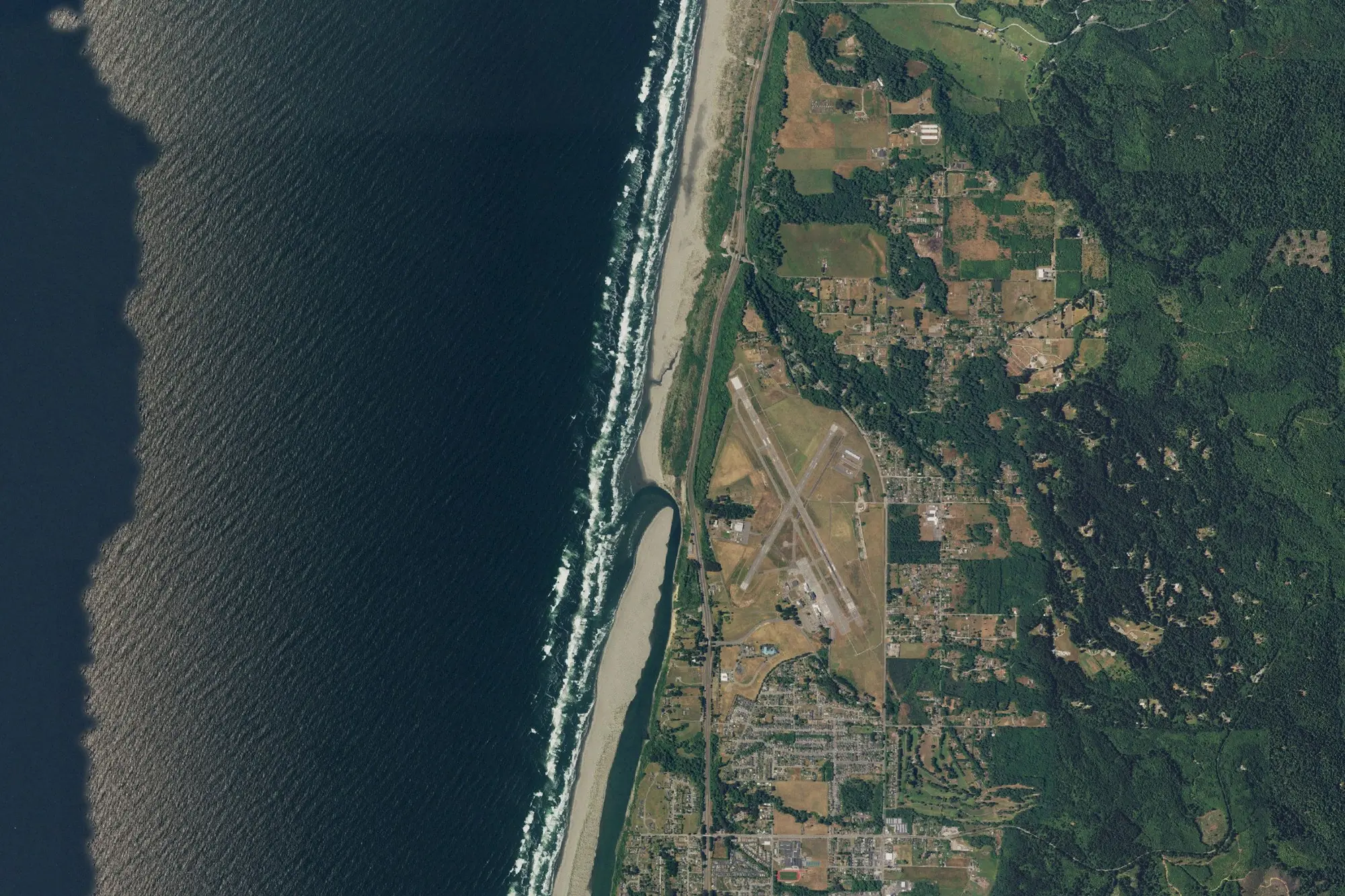Aerial view of Clam Beach County Park
