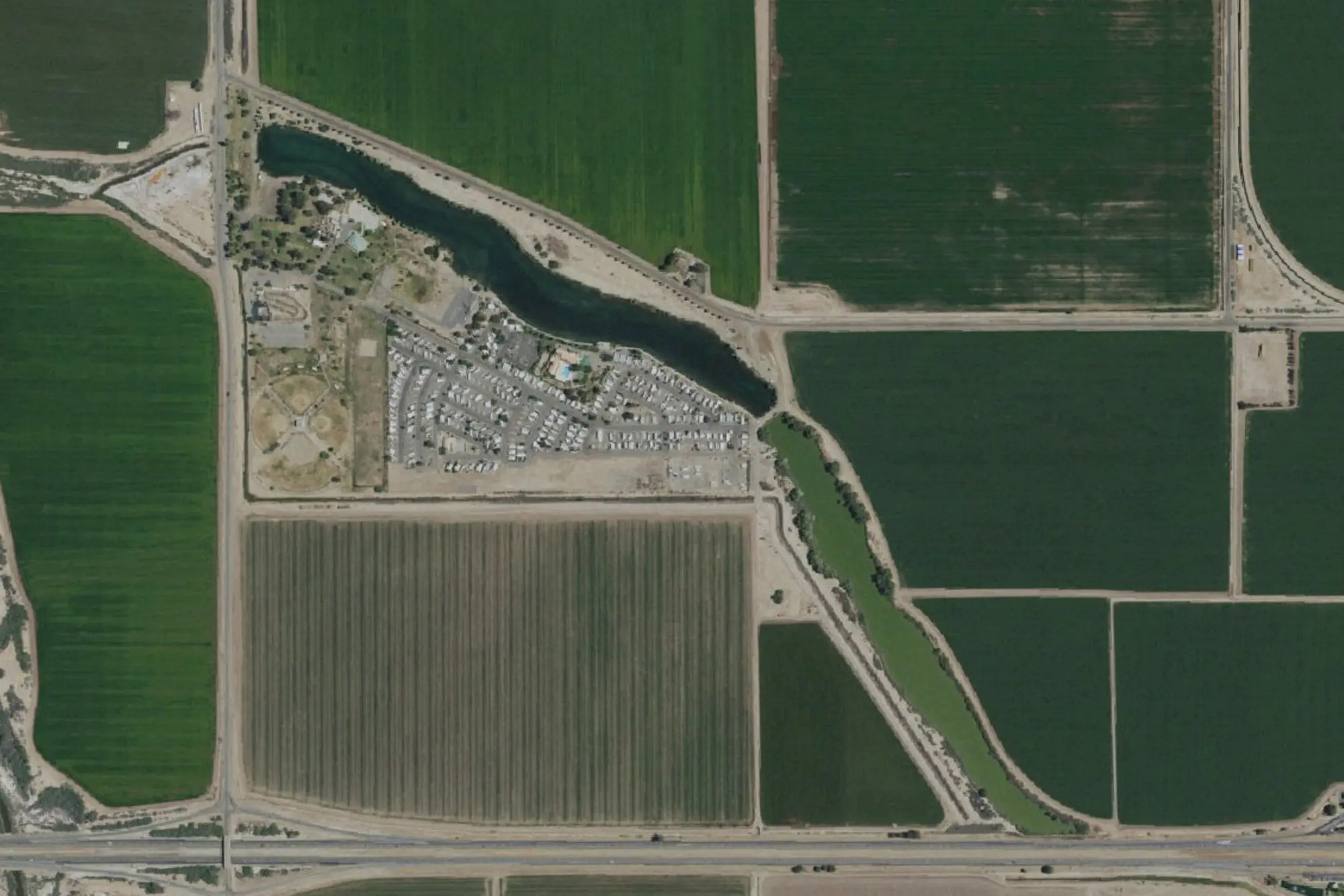 Aerial view of Sunbeam Lake Park