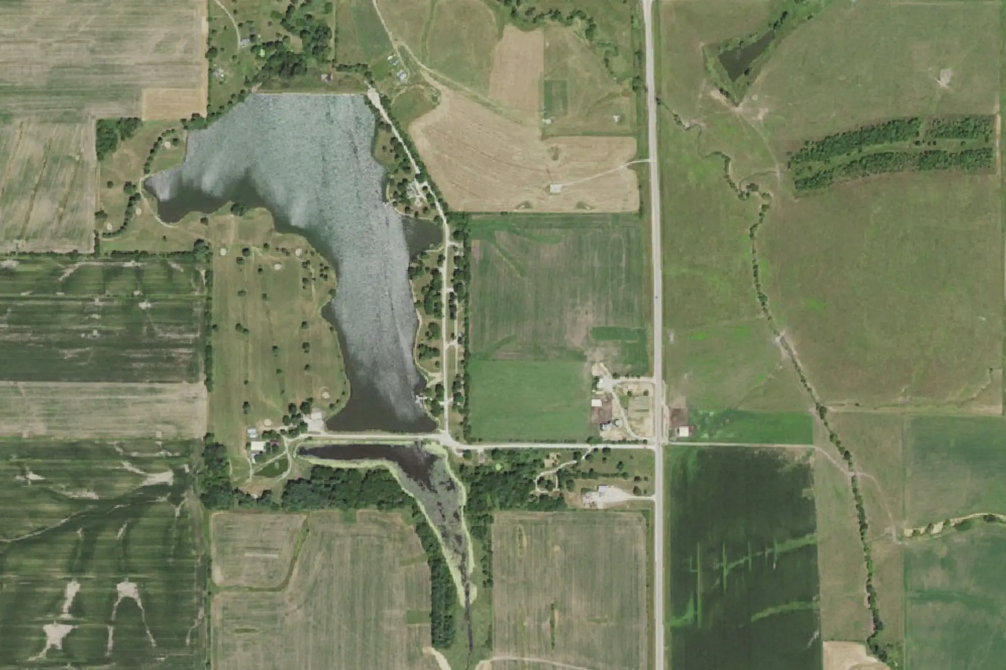 Aerial view of Lake Side Park