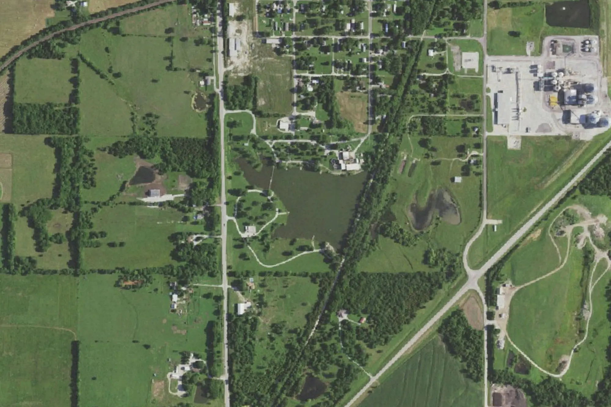 Aerial view of Veteran'S Memorial Park