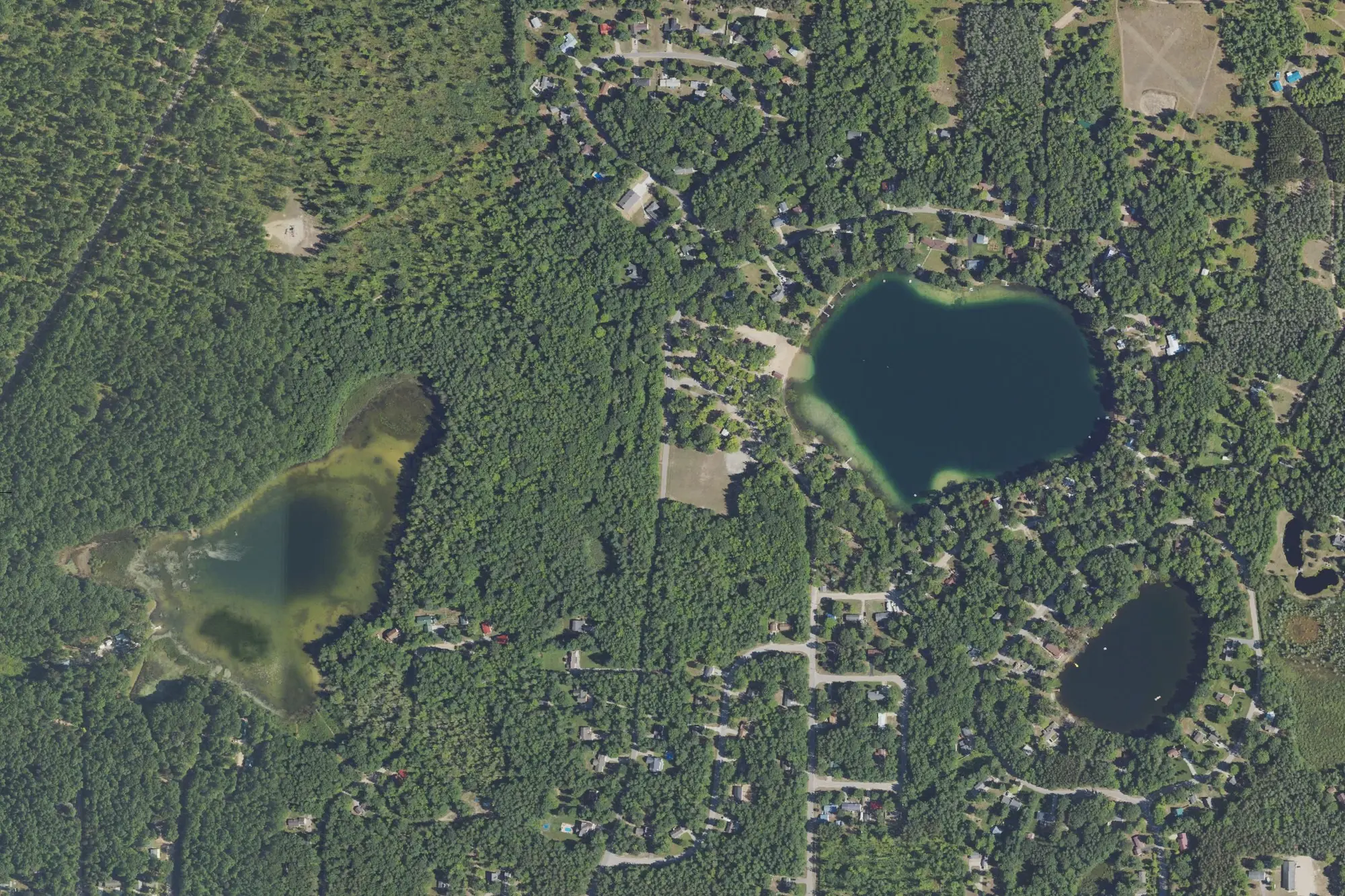 Aerial view of Log Lake County Park