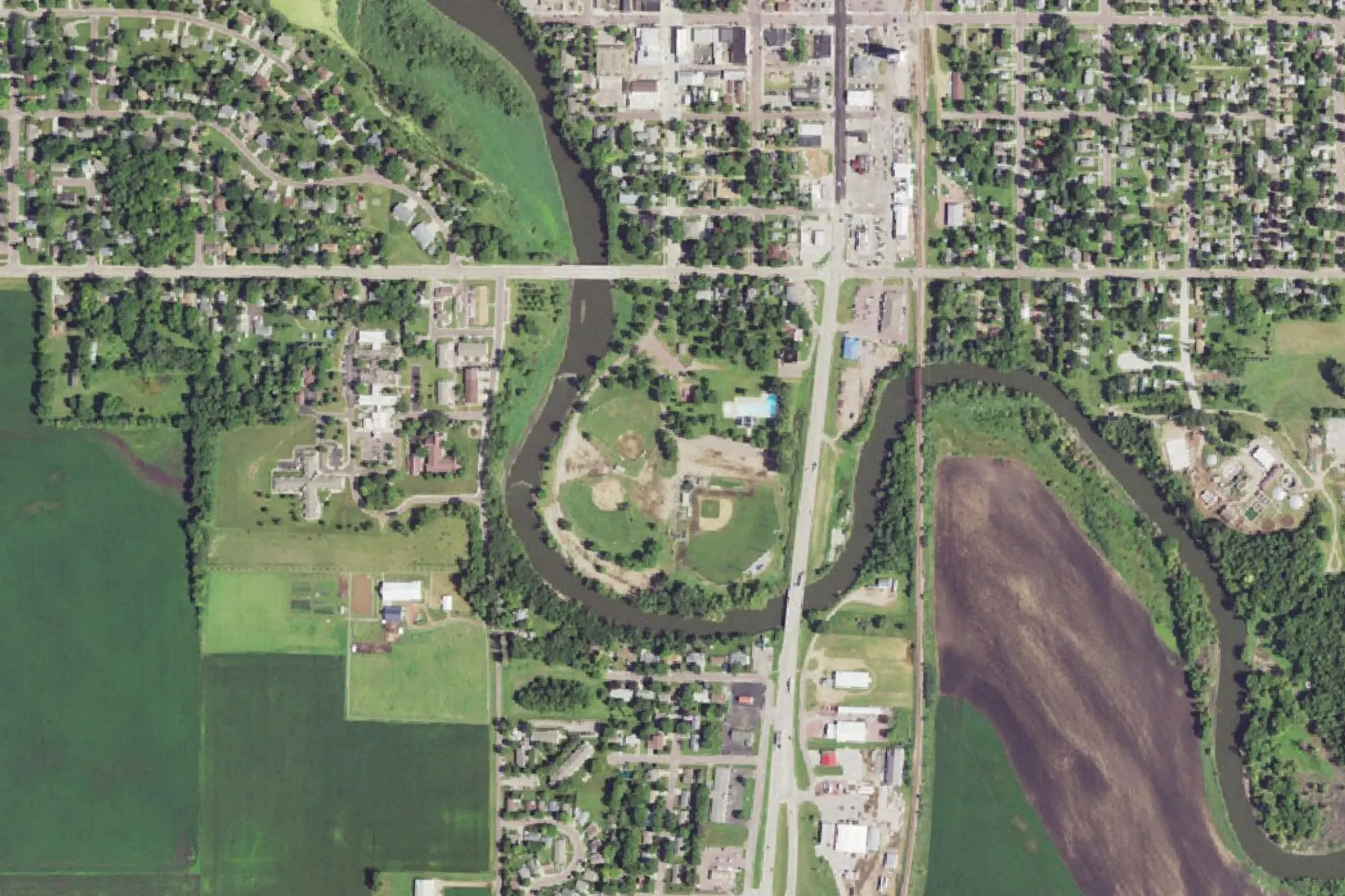 Aerial view of Island Park