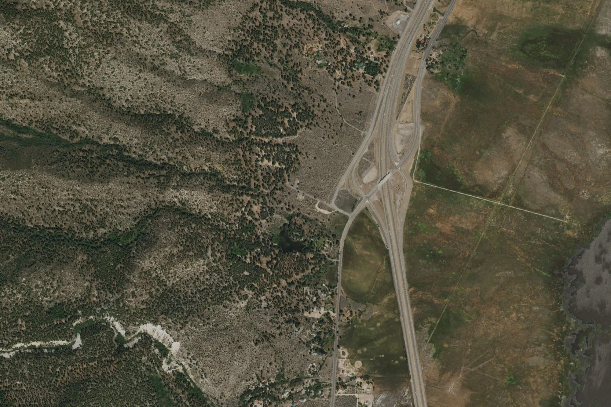 Aerial view of Davis Creek Regional Park